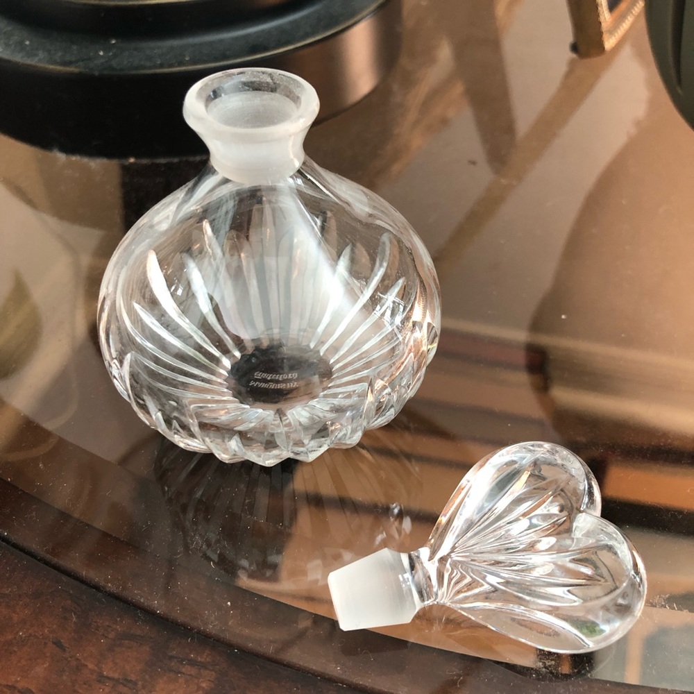 Marquis by Waterford Heart Perfume Bottle - Picture 3 of 7